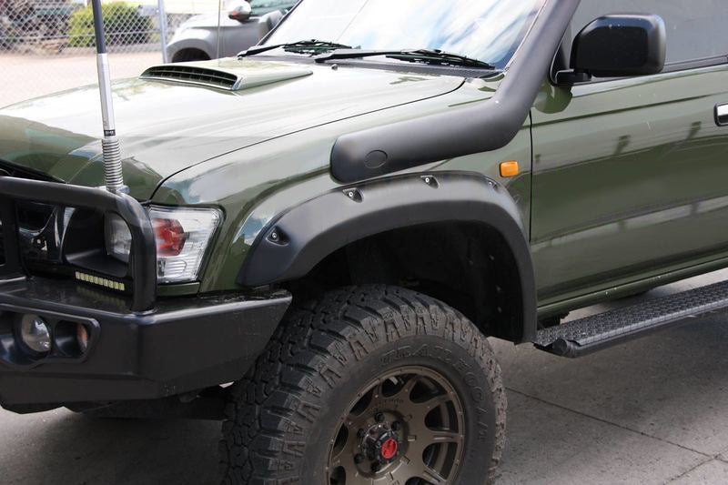 Kut Snake Flares for Toyota Hilux 167 Series 1997-2004 ABS